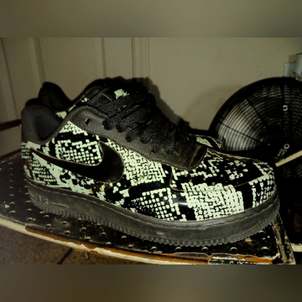 Nike Air Force 1"foamposie